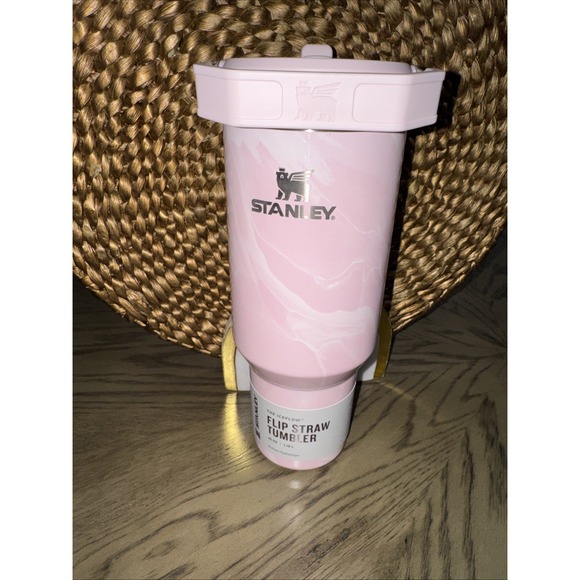 Stanley 40 oz Stainless Steel Ice Flow Flip Straw Tumbler Pink Amethyst Cala NEW - Picture 9 of 9
